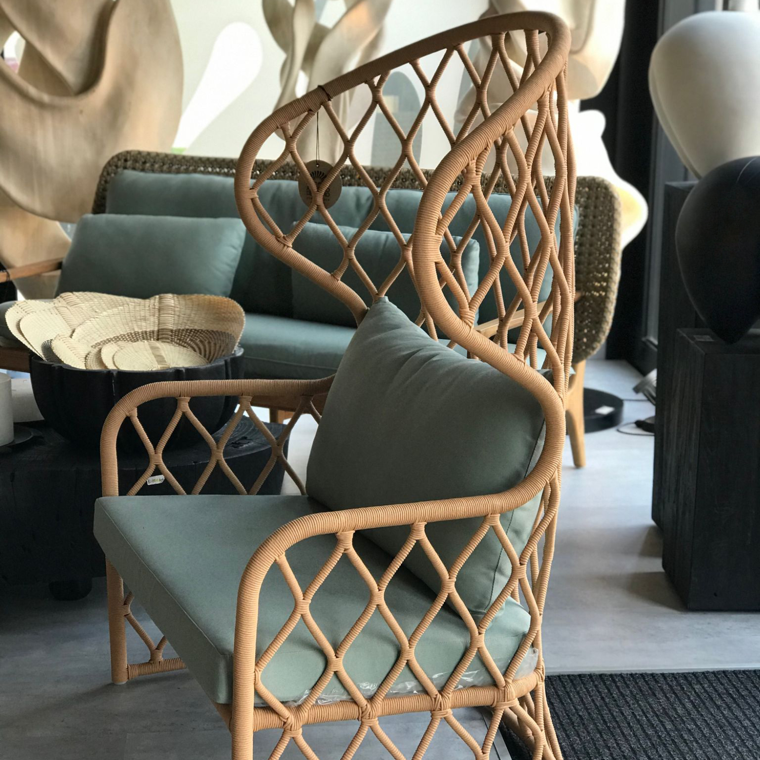 Poltrona Ester – corda/alluminio – 99x68x131H